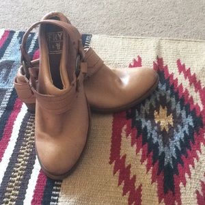 Frye Mule